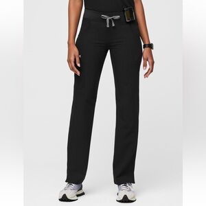 Figs Kade Cargo Scrub Pants Black